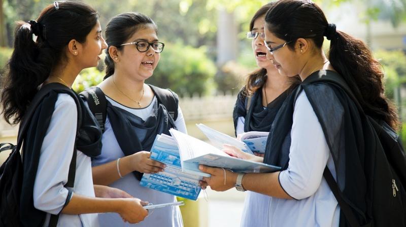 CBSE announces 10th class results CBSE announces 10th class results