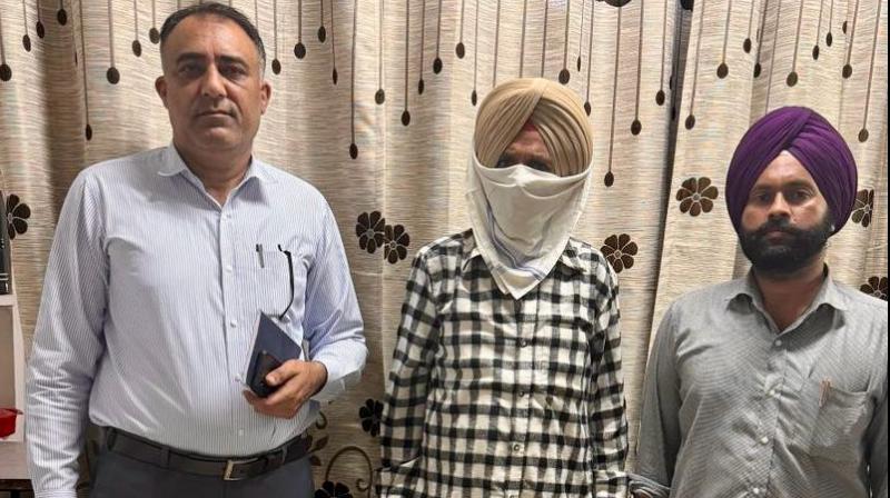 Punjab Vigilance Bureau nabs ASI for taking Rs 20,000 bribe Punjab Vigilance Bureau nabs ASI for taking Rs 20,000 bribe