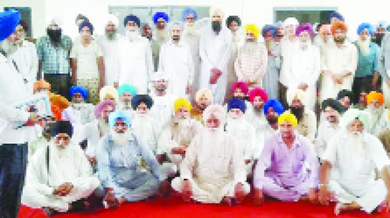 Shiromani Akali Dal (1920) Workers During Meeting