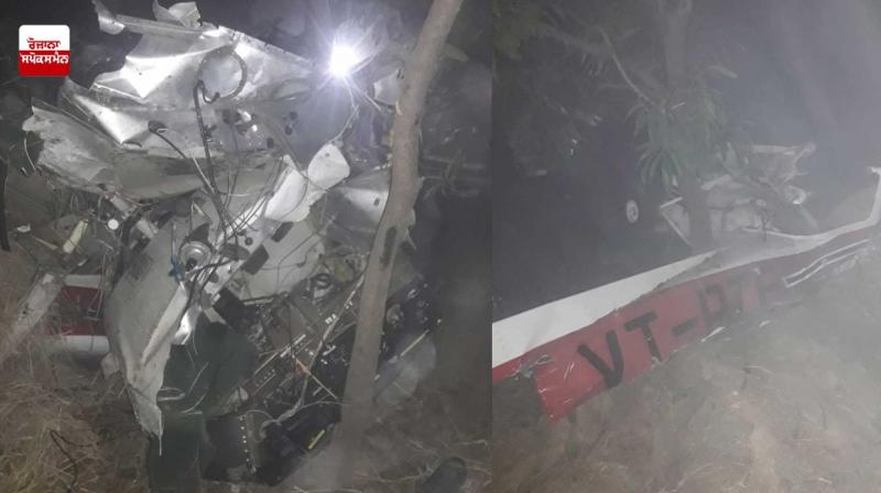 Plane Crashes Into Temple In MP's Rewa, Pilot Killed Plane Crashes Into Temple In MP's Rewa, Pilot Killed