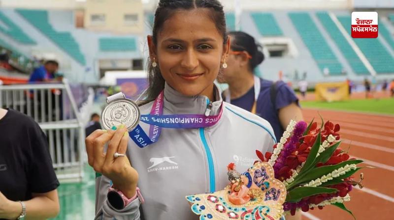 Priyanka Goswami sets national record in 35 km walk Priyanka Goswami sets national record in 35 km walk