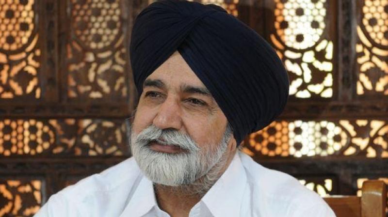 Sikandar Singh Maluka left for Dubai Sikandar Singh Maluka left for Dubai