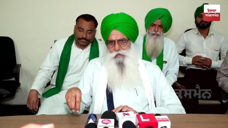 United Kisan Morcha (Non-political) presented the financial accounts of Khanauri Morcha and the farmers movement United Kisan Morcha (Non-political) presented the financial accounts of Khanauri Morcha and the farmers movement