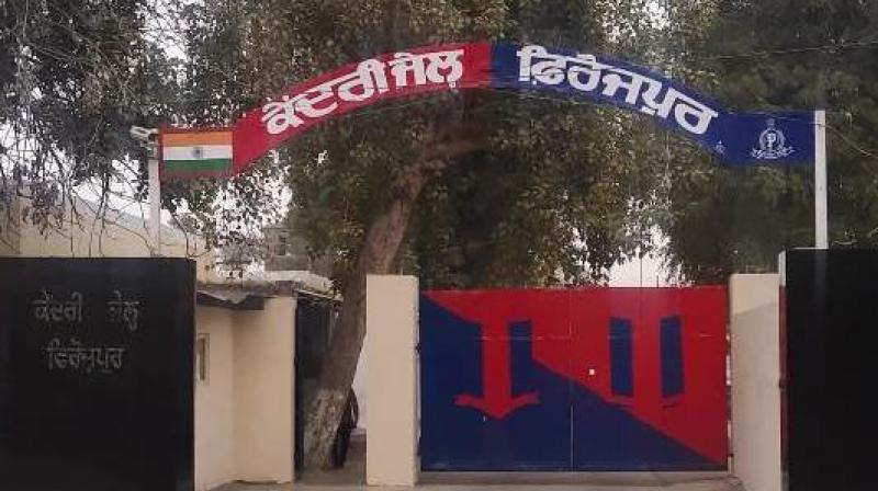 16 mobile phones including one iPhone recovered from Ferozepur Central Jail 16 mobile phones including one iPhone recovered from Ferozepur Central Jail