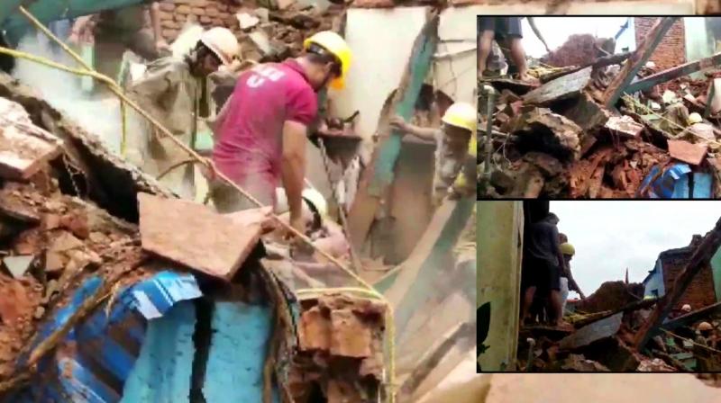 Building collapse in Kolkata