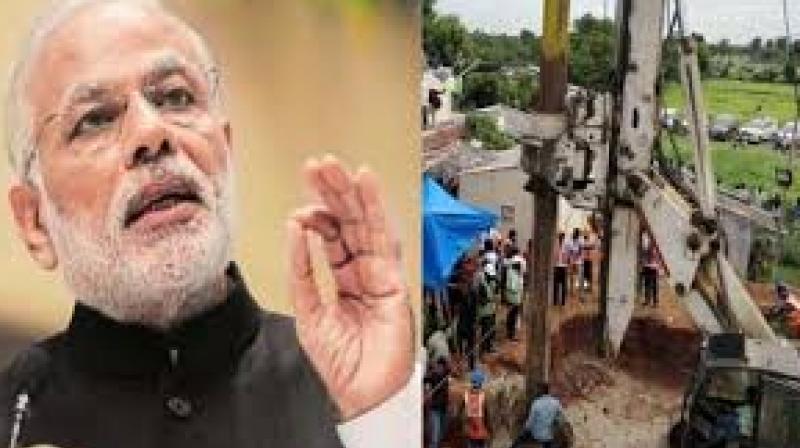 PM Modi prays PM Modi prays