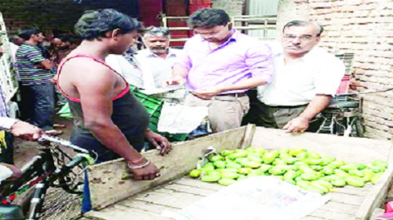 Raiding Warehouse Of Mangoes Raiding Warehouse Of Mangoes