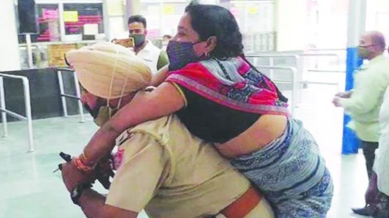 Sikh police officer