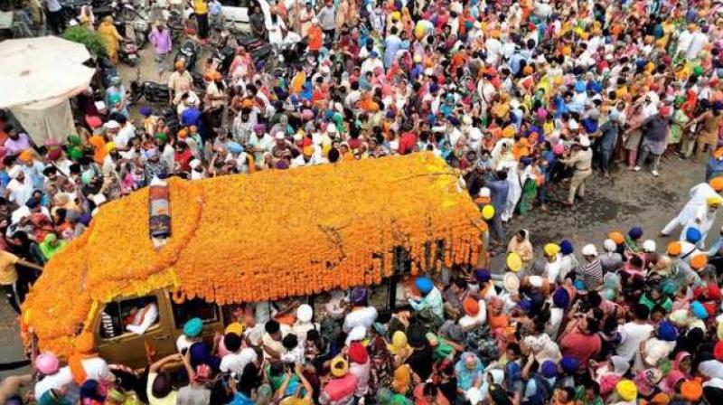 Guru Granth Sahib Ji Guru Granth Sahib Ji