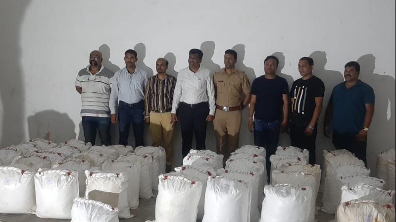 513 kg of drugs worth Rs 1,026 crore seized in Gujarat, 7 accused including woman arrested