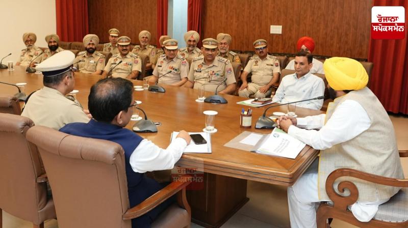 Chief Minister urges promoted PPS officers to work with dedication and honesty to eradicate drug menace Chief Minister urges promoted PPS officers to work with dedication and honesty to eradicate drug menace