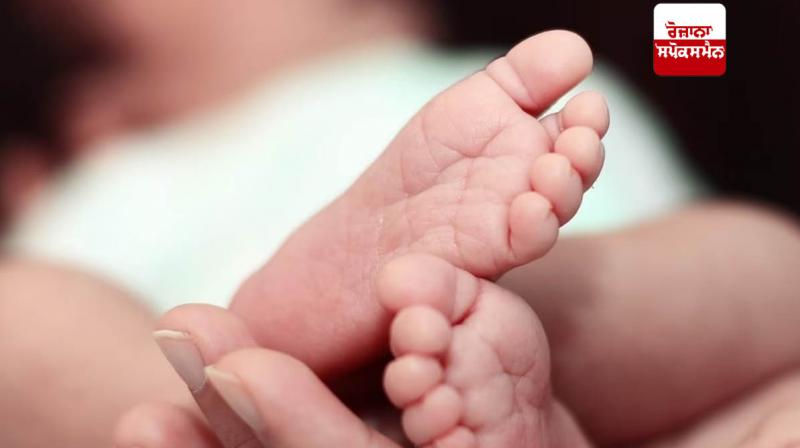 Doctor treating child who died 48 hours ago Doctor treating child who died 48 hours ago