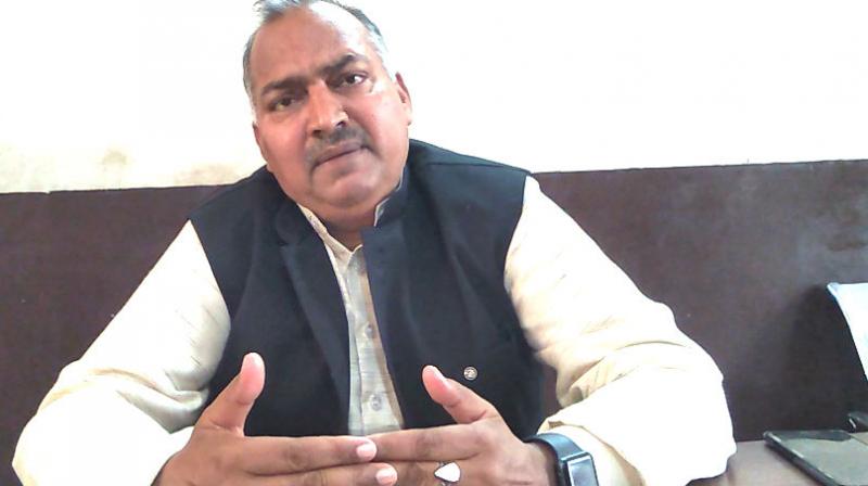 Dinesh Kumar Dinesh Kumar