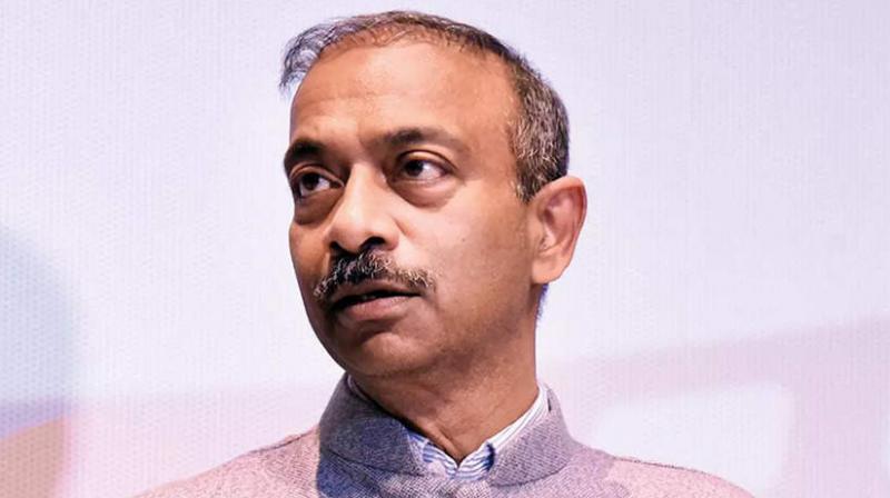  Former IAS officer Amit Khare becomes PM Modi's adviser