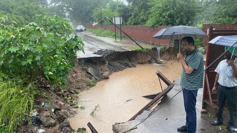 Due to heavy rain, holiday has been announced in all the schools of Ropar district tomorrow Due to heavy rain, holiday has been announced in all the schools of Ropar district tomorrow