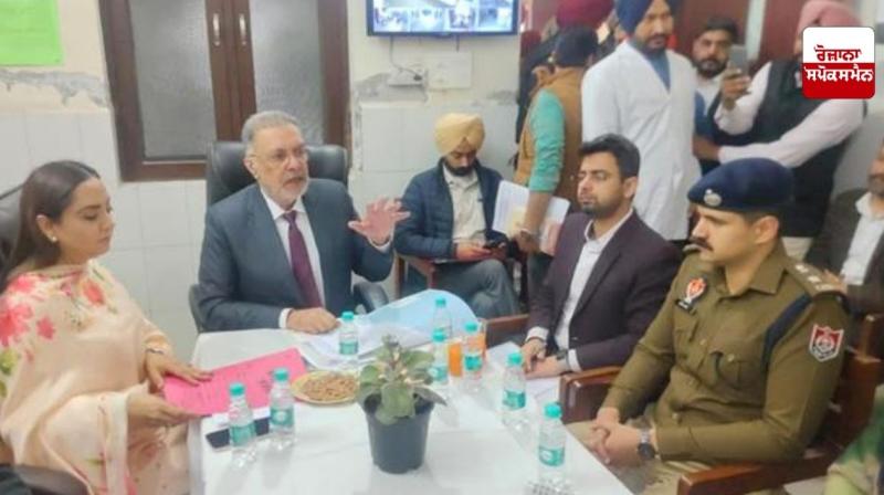 Drug smugglers will now either go to jails or police stations or else they will have to flee Punjab - Health Minister Drug smugglers will now either go to jails or police stations or else they will have to flee Punjab - Health Minister