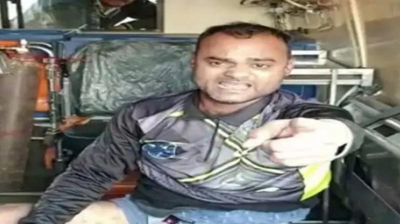 A young man set himself on fire in the Bharat Jodo Yatra, BJP supporters wanted to stop the Yatra A young man set himself on fire in the Bharat Jodo Yatra, BJP supporters wanted to stop the Yatra