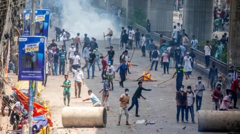 Bangladesh Violence: Protests in Bangladesh, 405 Indian students return home Bangladesh Violence: Protests in Bangladesh, 405 Indian students return home