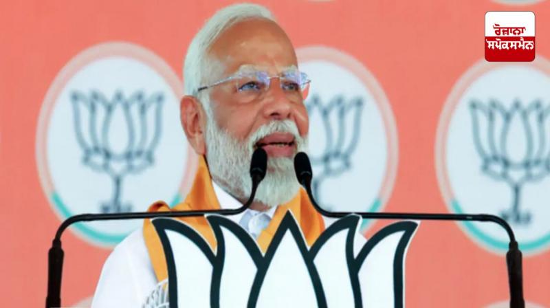 Prime Minister Narendra Modi takes political aim at opponents in Bettiah