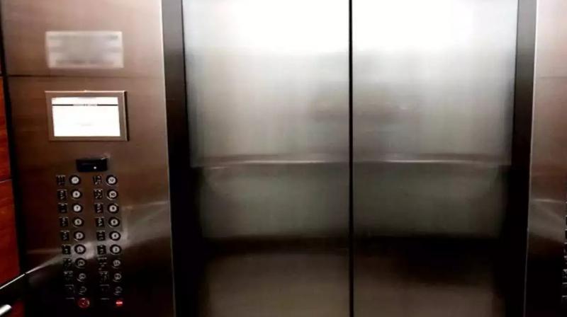 Delhi Lift Accident: Construction worker killed, another injured (File Image) Delhi Lift Accident: Construction worker killed, another injured (File Image)