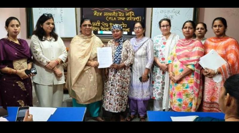 MLA Sarvjit Kaur Manuke MLA Sarvjit Kaur Manuke