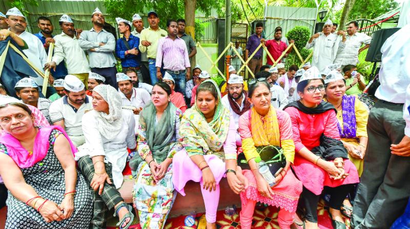 AAP Party Members Protesting