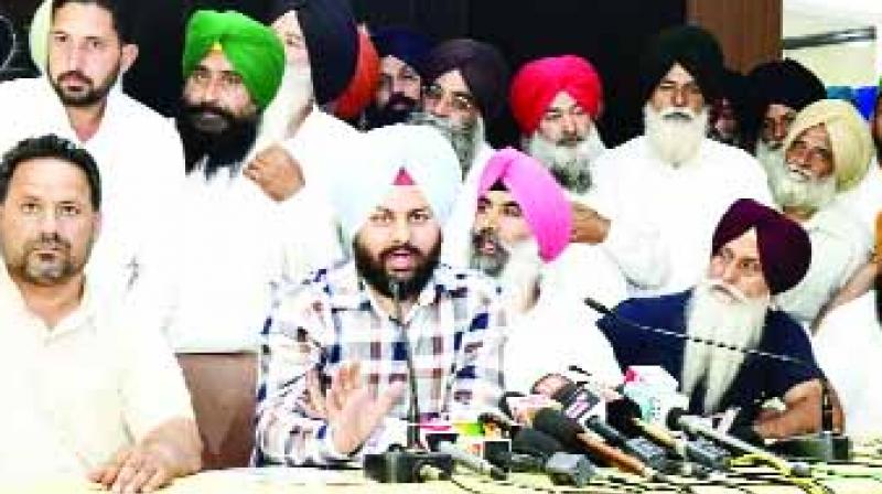 Gurpartap Singh Talking to Media Gurpartap Singh Talking to Media
