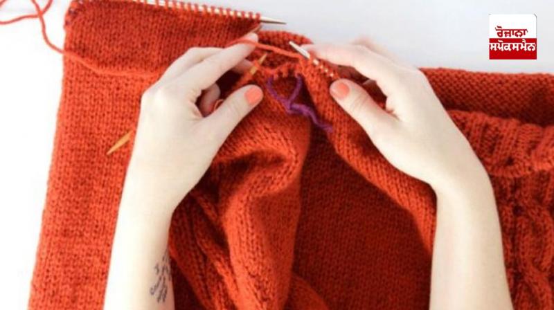 Women must keep these things in mind while knitting sweaters Women must keep these things in mind while knitting sweaters