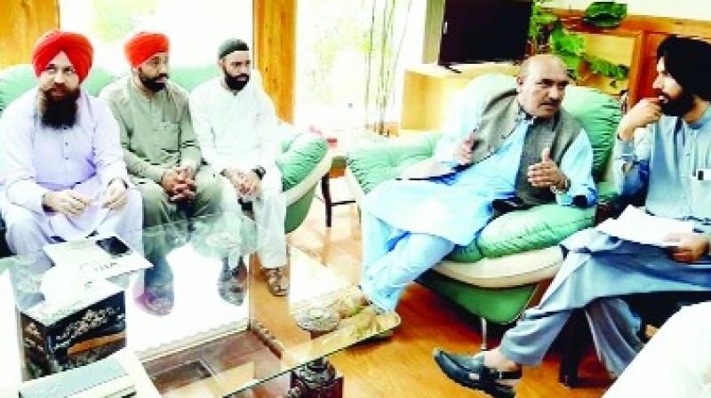 The Sikhs met the Deputy Commissioner of Pakistan The Sikhs met the Deputy Commissioner of Pakistan