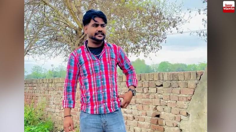 Speeding truck hits motorcyclist, youth dies Speeding truck hits motorcyclist, youth dies