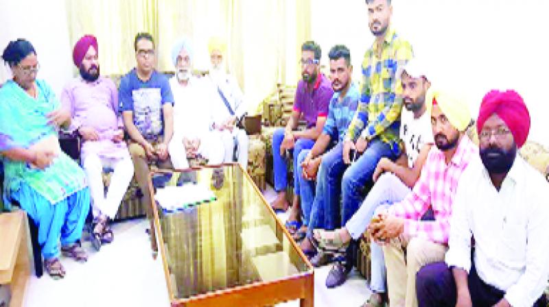Naseeb Bawa And Others During Meeting Naseeb Bawa And Others During Meeting