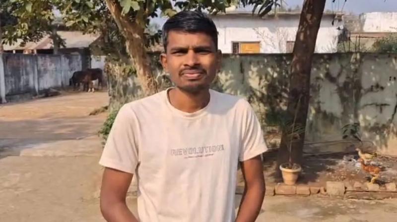 Farmer sells his kidney to pay off debt Maharashtra