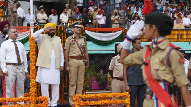 The Governor, CM Mann and Ministers will hoist the tricolor in these districts On Republic Day The Governor, CM Mann and Ministers will hoist the tricolor in these districts On Republic Day