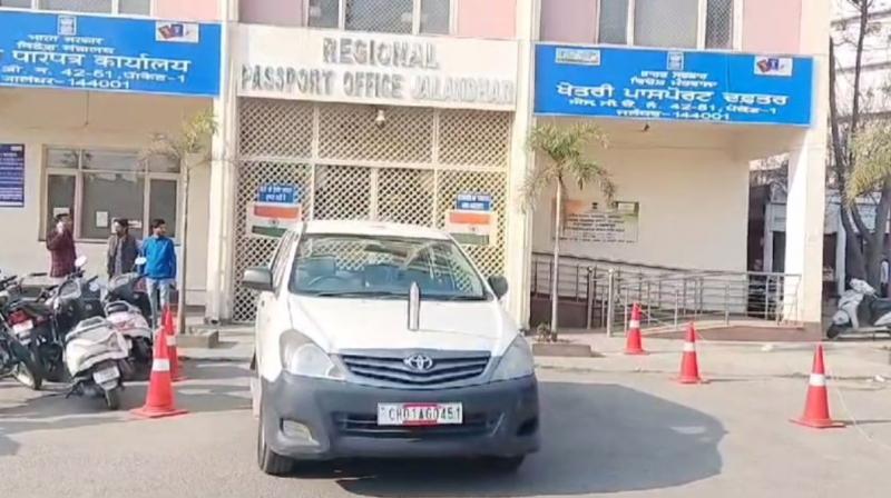  CBI raided Jalandhar passport regional office jalandhar news in punjabi 