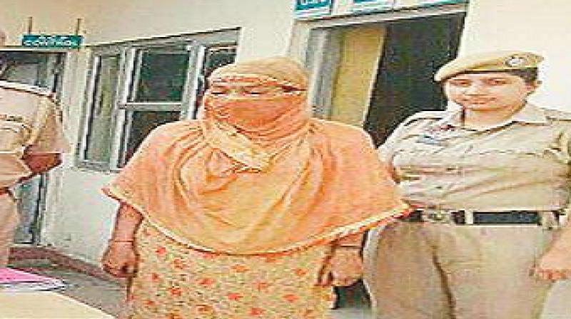 Wife became Smuggler after Husband arrested 