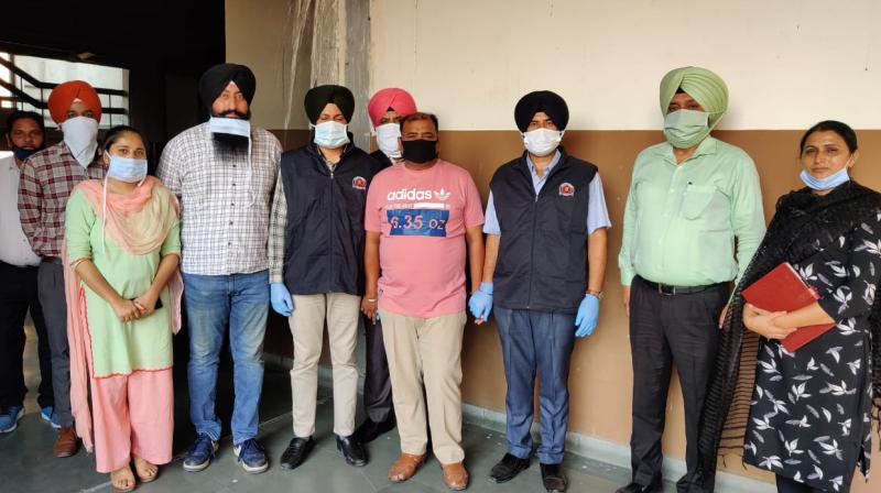 Vigilance nabs ASI for taking bribe Rs.4,000 Vigilance nabs ASI for taking bribe Rs.4,000