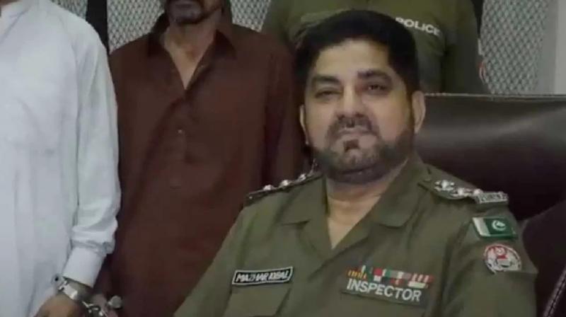 Lahore DSP involved in drug smuggling arrested Lahore DSP involved in drug smuggling arrested