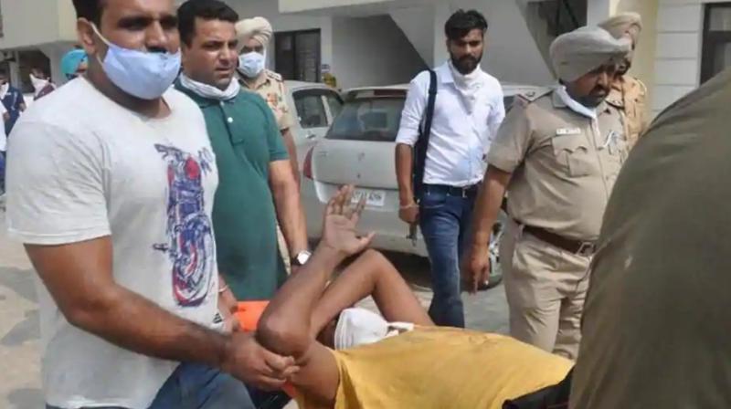 Moga gangster, four aides arrested after shootout in Kharar Moga gangster, four aides arrested after shootout in Kharar