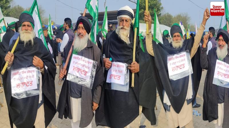 Farmer’s Protest: 111 farmers on fast unto death at Khanauri border, Dallewal’s health is continuously deteriorating Farmer’s Protest: 111 farmers on fast unto death at Khanauri border, Dallewal’s health is continuously deteriorating