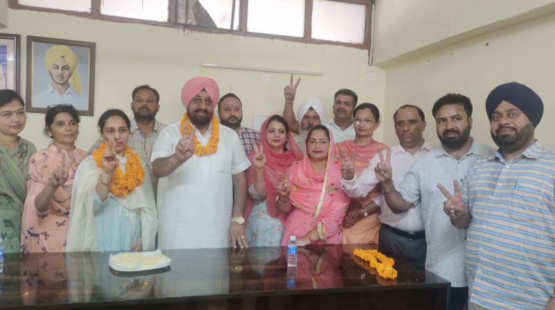 Ashu Upaneja became the council president Ashu Upaneja became the council president