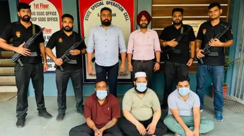 ਫੜੇ ਗਏ ਮੁਲਜ਼ਮ ਫੜੇ ਗਏ ਮੁਲਜ਼ਮ