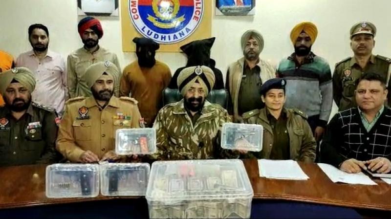 Ludhiana CIA team arrested two drug smugglers Ludhiana CIA team arrested two drug smugglers