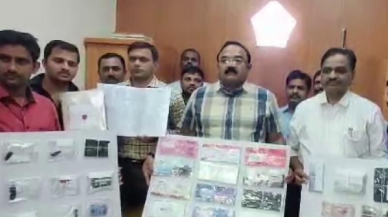 Mumbai crime branch Mumbai crime branch