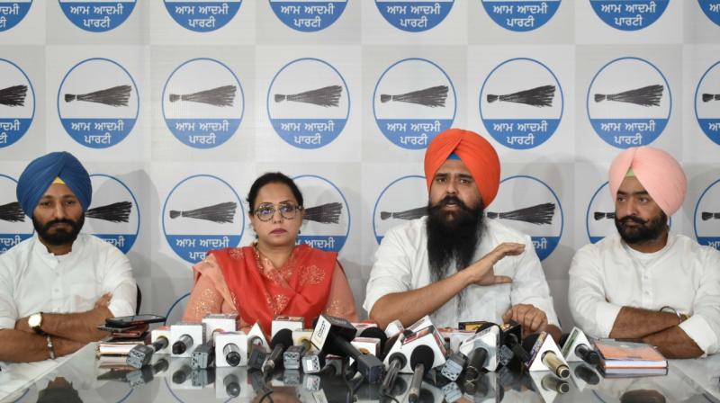 Relationship with senior BJP leaders chanting Khalistani slogans: Malwinder Singh Kang Relationship with senior BJP leaders chanting Khalistani slogans: Malwinder Singh Kang