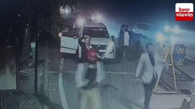 Car drivers opened fire on toll officials at Ladowal Toll Plaza in Ludhiana