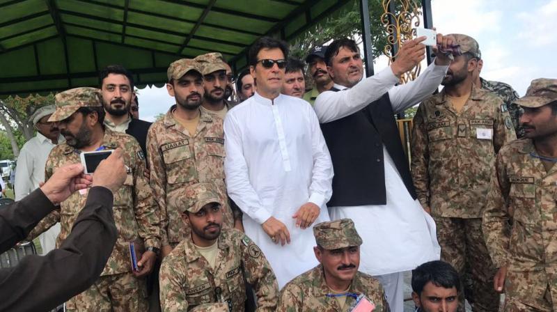 Imran Khan with Army Imran Khan with Army