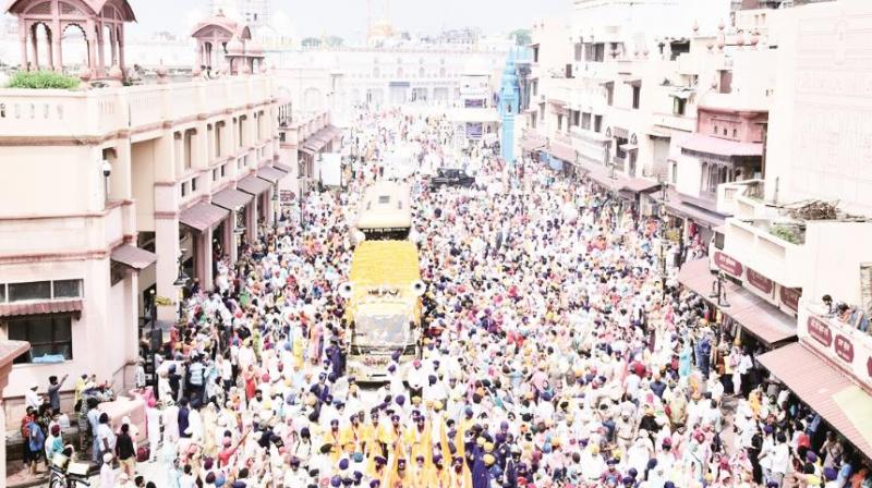 International Nagar Kirtan proceeds for onward journey from Golden Temple International Nagar Kirtan proceeds for onward journey from Golden Temple