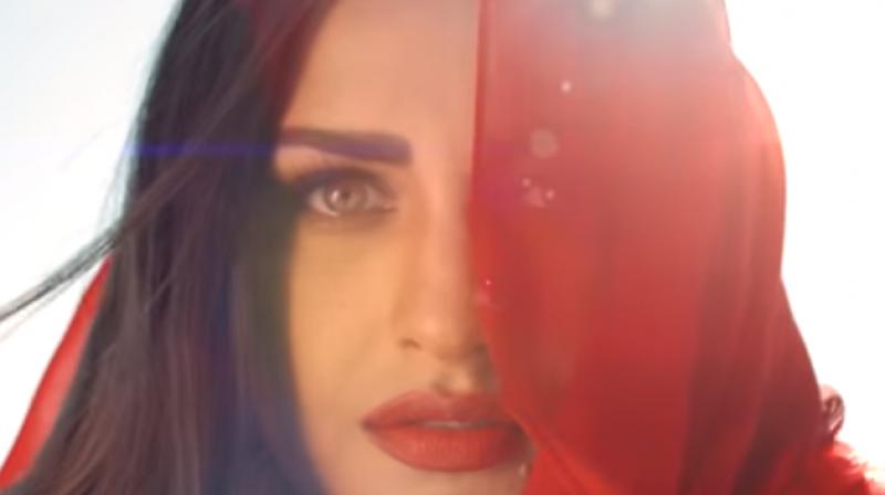 Himanshi Khurana 