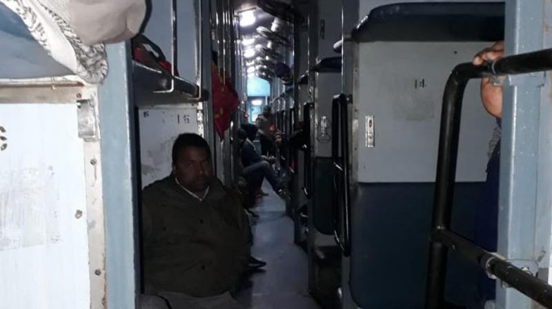 Bhagalpur bound Express train robbed Bhagalpur bound Express train robbed