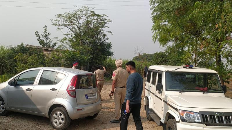 Police arrested 4 gangsters in the village of Jalandhar